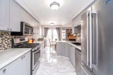 352 Jay Crescent Orangeville, Ontario