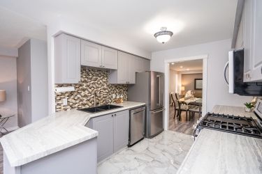 352 Jay Crescent Orangeville, Ontario