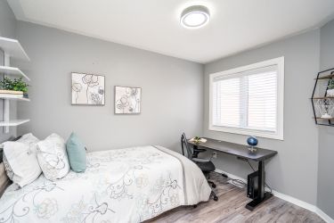 352 Jay Crescent Orangeville, Ontario