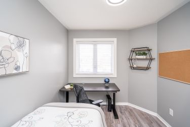 352 Jay Crescent Orangeville, Ontario