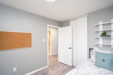 352 Jay Crescent Orangeville, Ontario