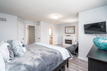 352 Jay Crescent Orangeville, Ontario