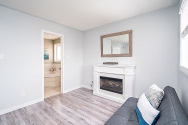 352 Jay Crescent Orangeville, Ontario