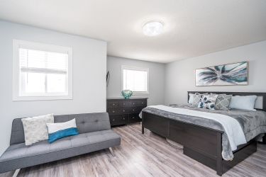 352 Jay Crescent Orangeville, Ontario