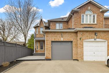 42 Archbury Circle, Caledon