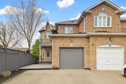 42 Archbury Circle, Caledon