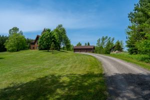 425425 25th Sideroad Amaranth