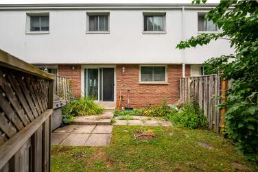 49-325 William Street, Shelburne