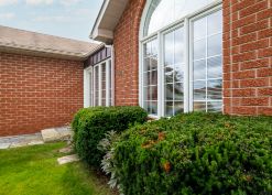 652 Canfield Place, Shelburne
