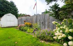 652 Canfield Place, Shelburne
