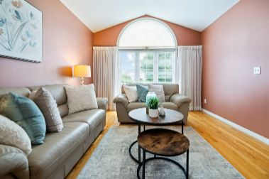 652 Canfield Place, Shelburne