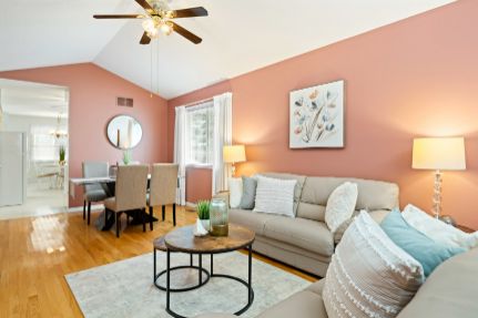 652 Canfield Place, Shelburne
