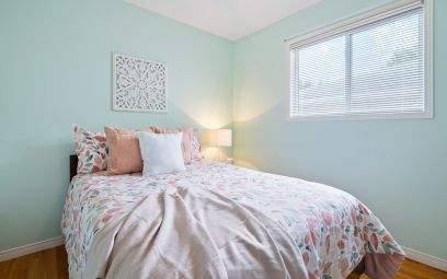 652 Canfield Place, Shelburne