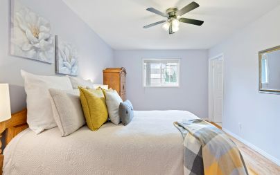 652 Canfield Place, Shelburne