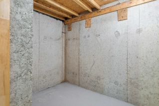 652 Canfield Place, Shelburne