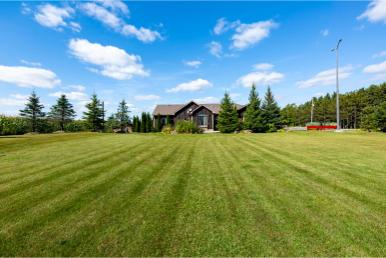 676600 Centre Rd, Mulmur