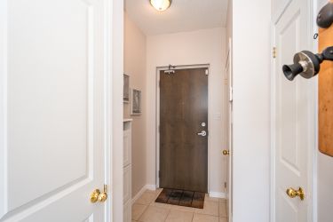 1704-9 George Street North, Brampton