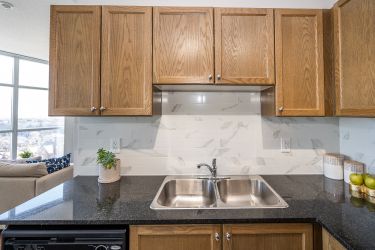 1704-9 George Street North, Brampton