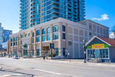 1704-9 George Street North, Brampton