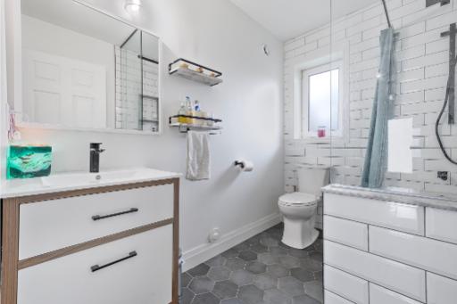 958375 E 7th Line, Mulmur