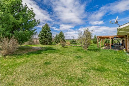 958375 E 7th Line, Mulmur