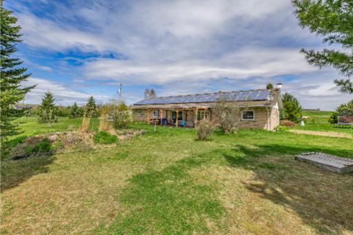 958375 E 7th Line, Mulmur