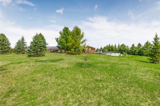 958375 E 7th Line, Mulmur
