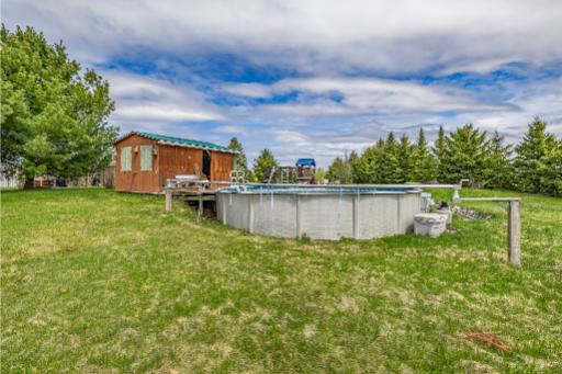958375 E 7th Line, Mulmur