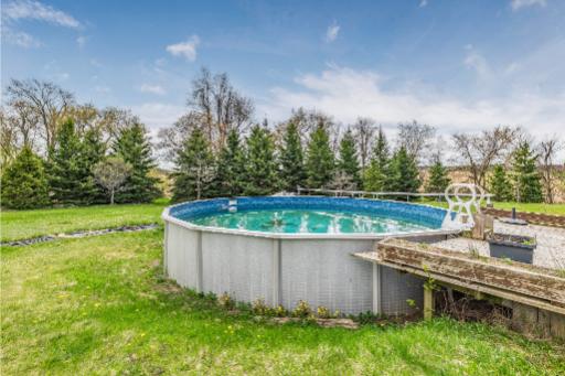 958375 E 7th Line, Mulmur