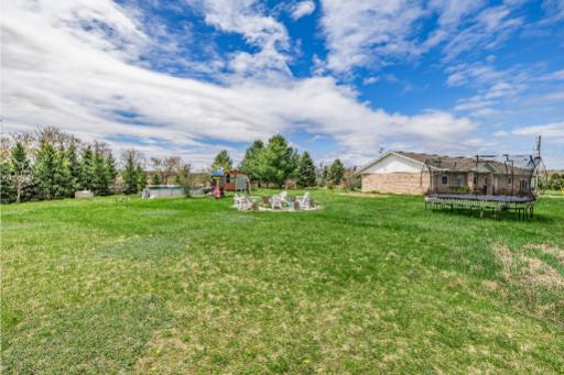 958375 E 7th Line, Mulmur