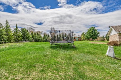 958375 E 7th Line, Mulmur