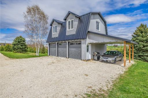 958375 E 7th Line, Mulmur