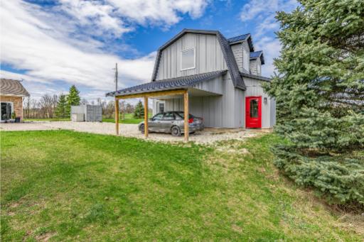 958375 E 7th Line, Mulmur