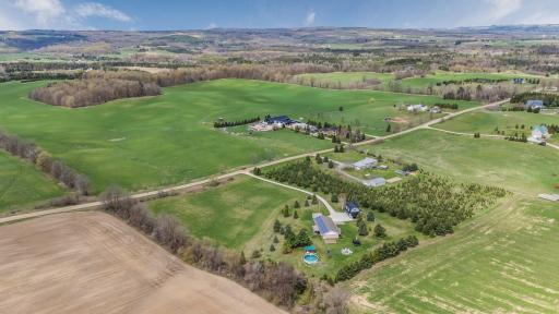 958375 E 7th Line, Mulmur