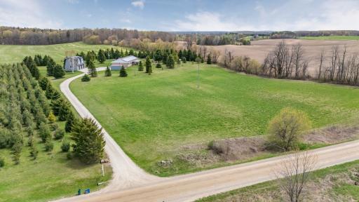 958375 E 7th Line, Mulmur