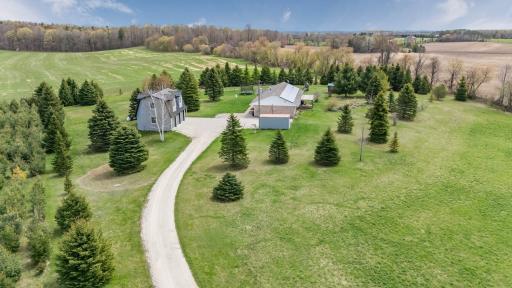 958375 E 7th Line, Mulmur