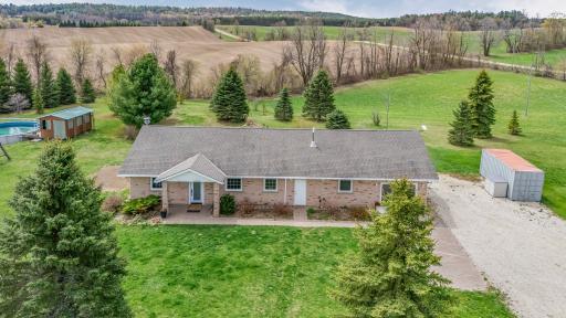 958375 E 7th Line, Mulmur