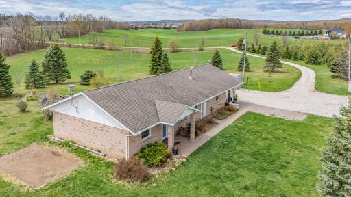 958375 E 7th Line, Mulmur