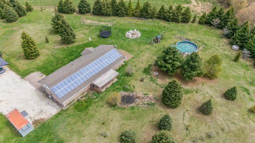 958375 E 7th Line, Mulmur
