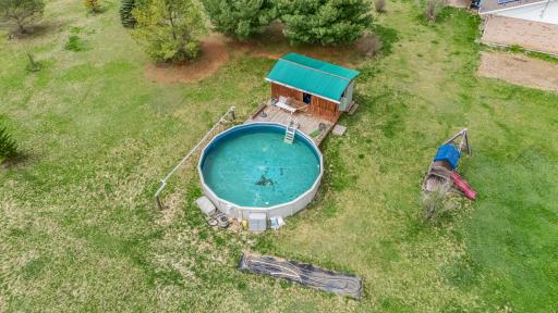 958375 E 7th Line, Mulmur