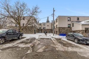 B4-65 First Street, Orangeville, Ontario