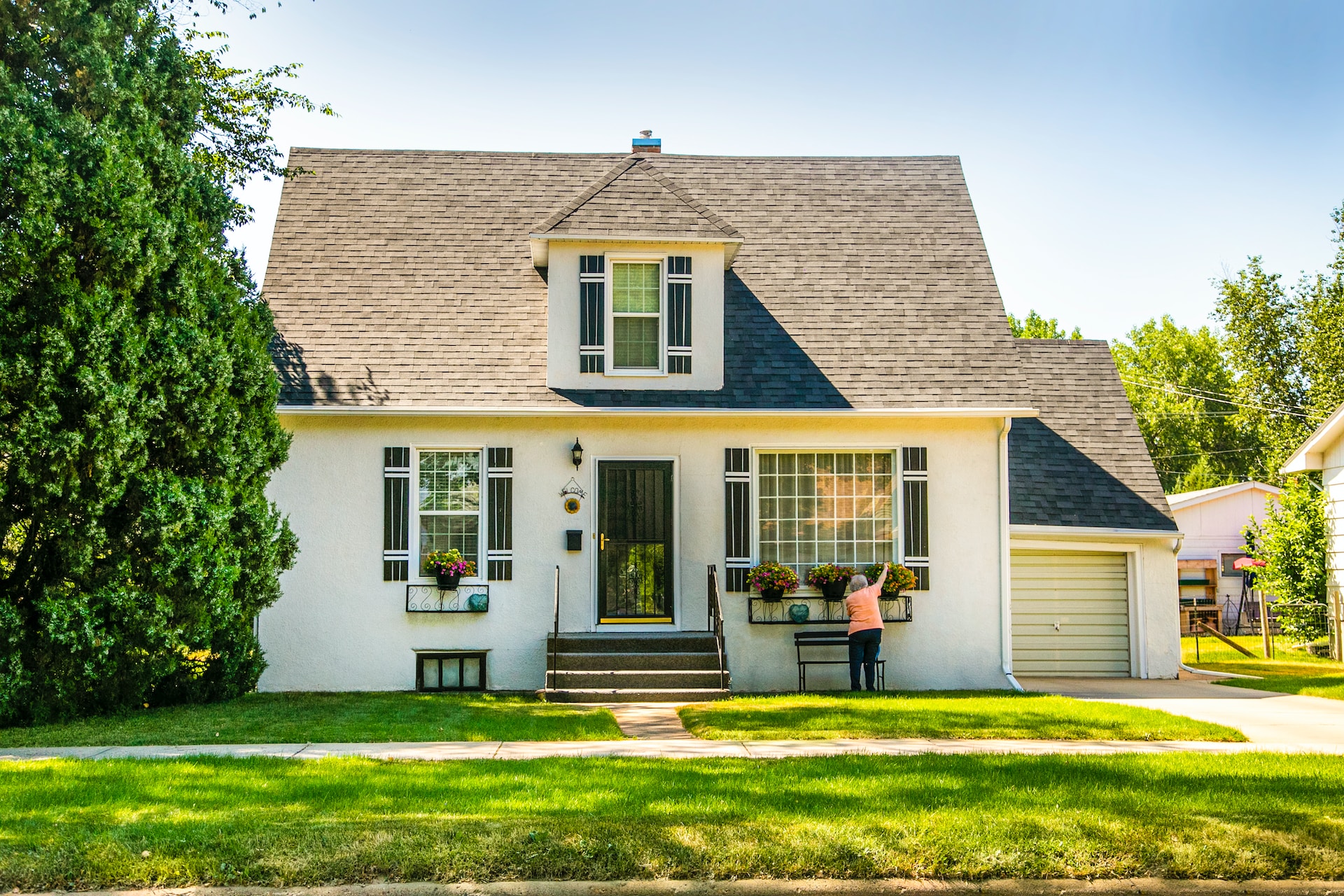 Working with an Estate Sale Specialist