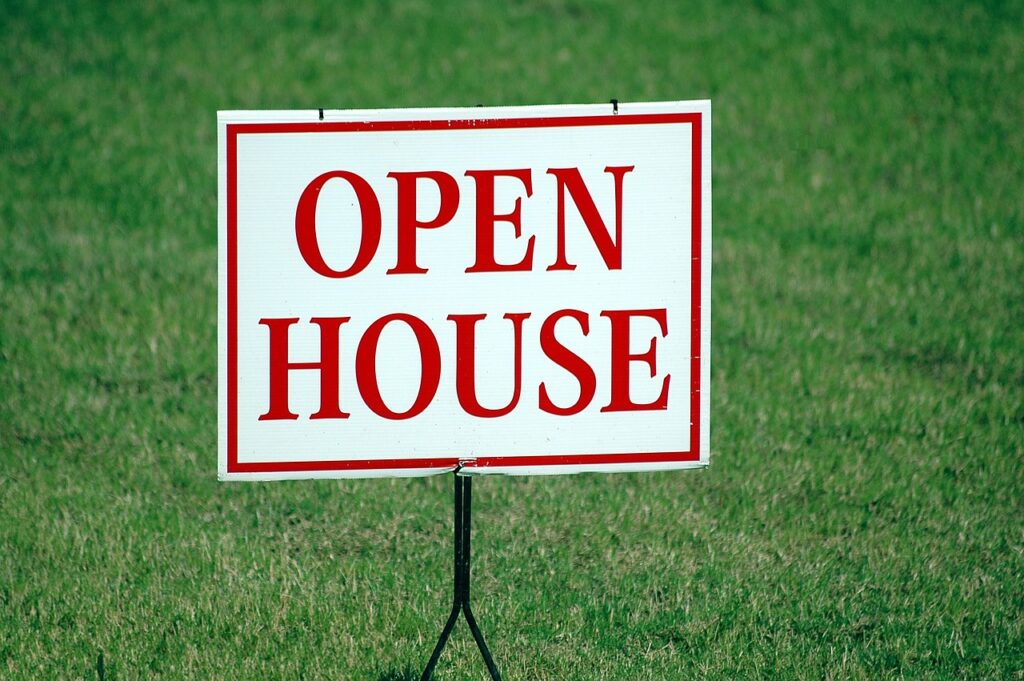 Open House Etiquette for Buyers and Agents