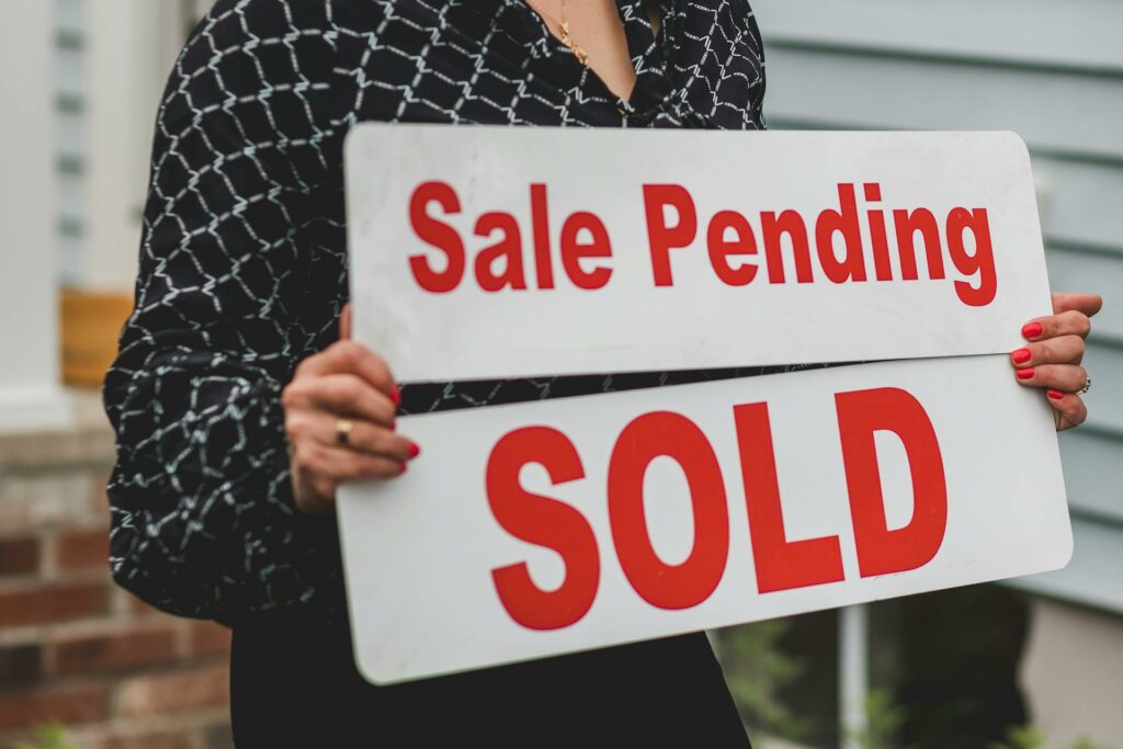 What Happens if You Buy a House but Cant Sell Yours?