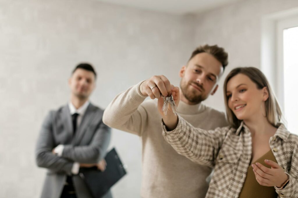 Can a Friend Act as a Guarantor?