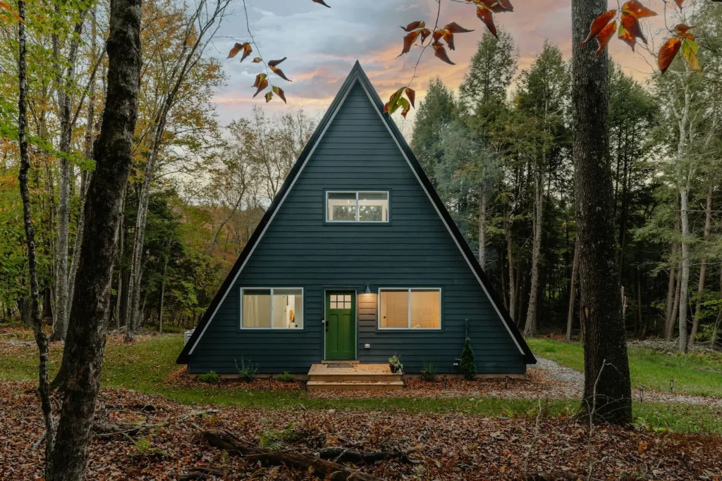 Can You Legally Live in a Tiny House in Ontario?