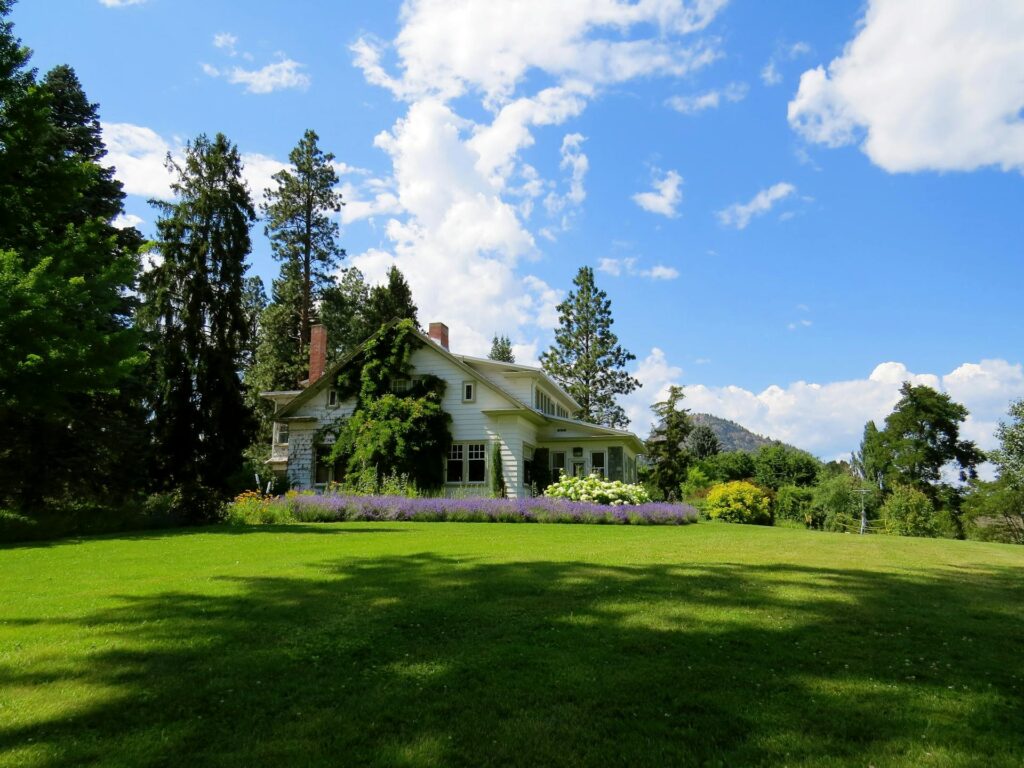 How Can I Make My Home More Energy Efficient in Canada?