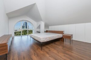 Should You Cover Your Mattress When Moving?