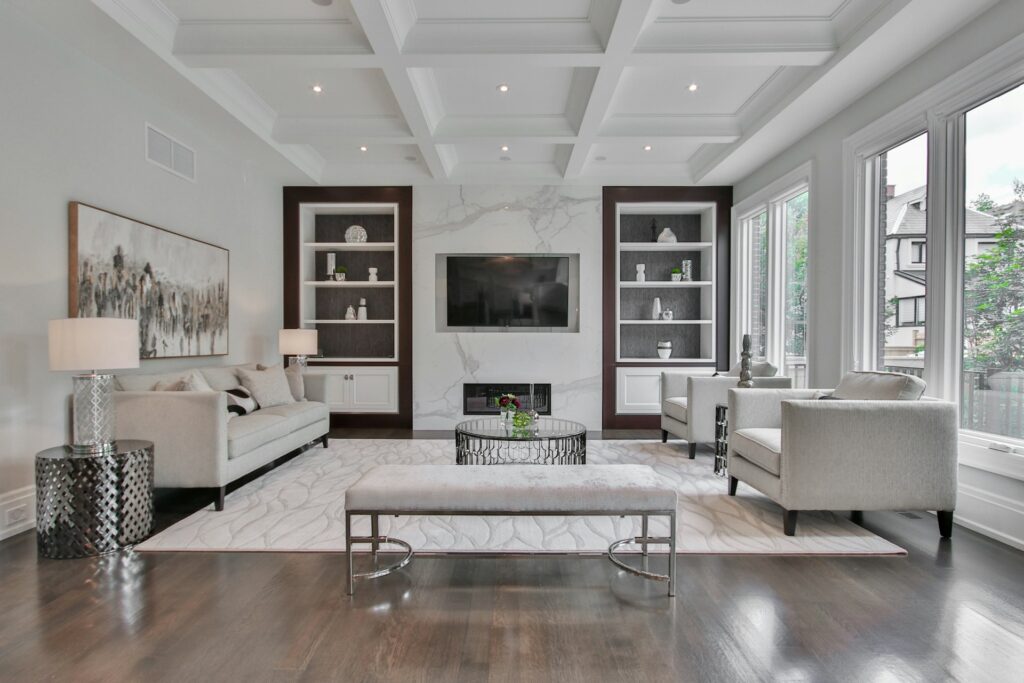 Will a Surveyor Move Furniture?