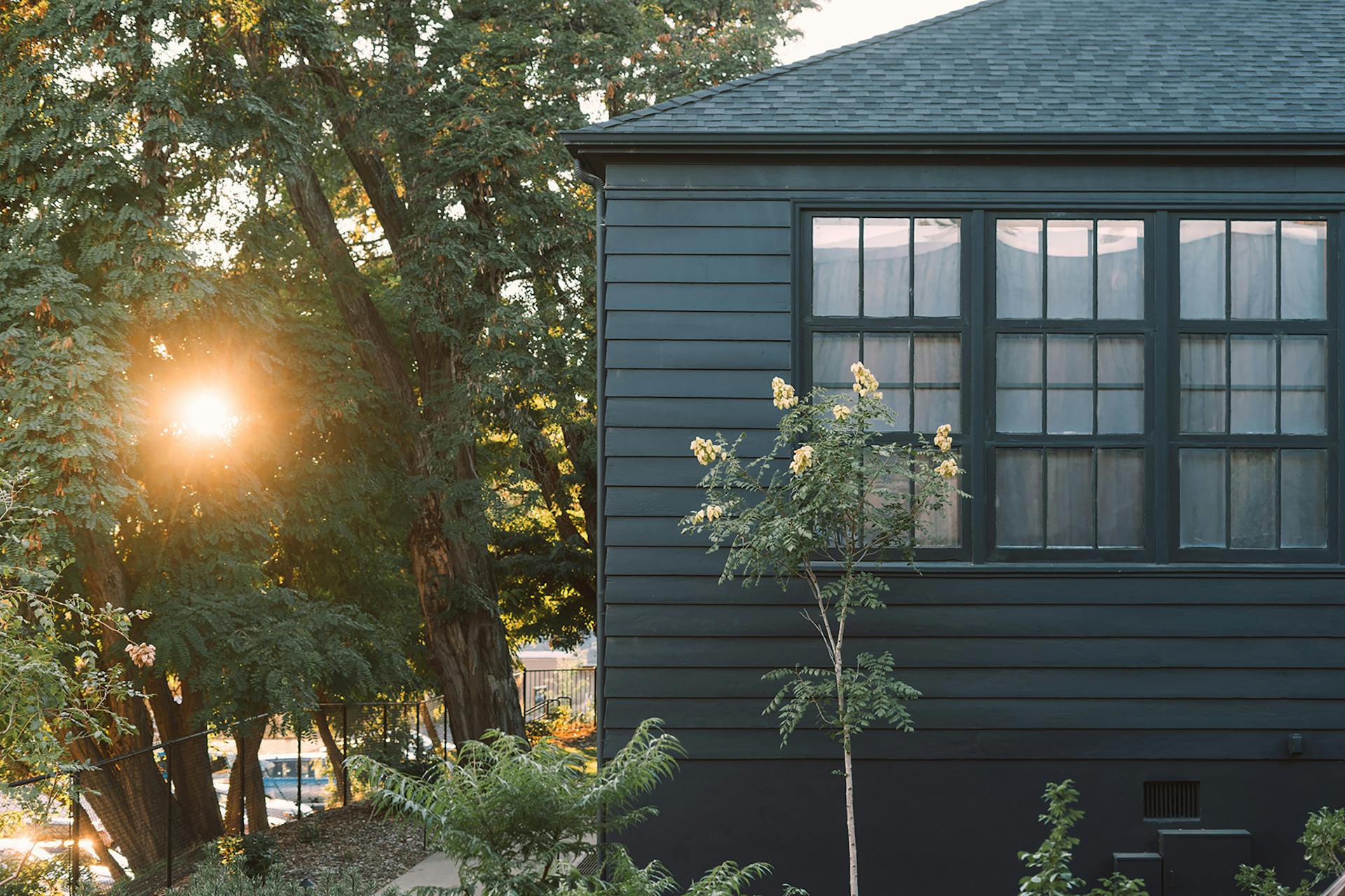 What Makes a Cottage a Cottage and Not a House?